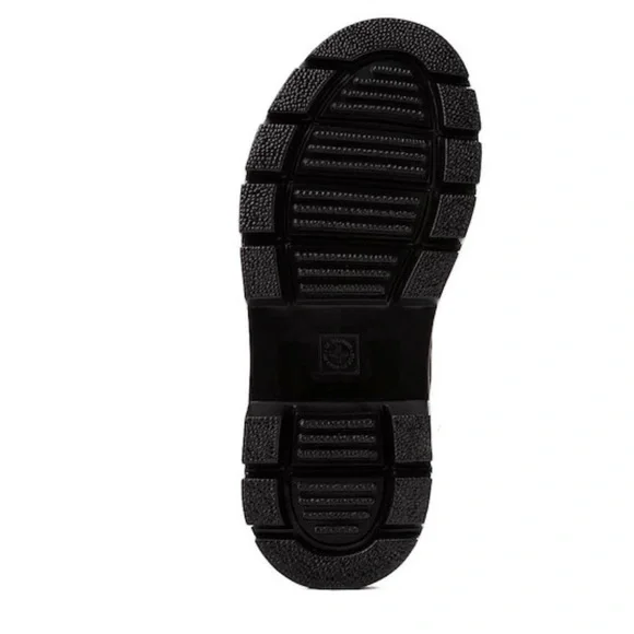 Dr. Martens Combs W Boot - Picture 5 of 10